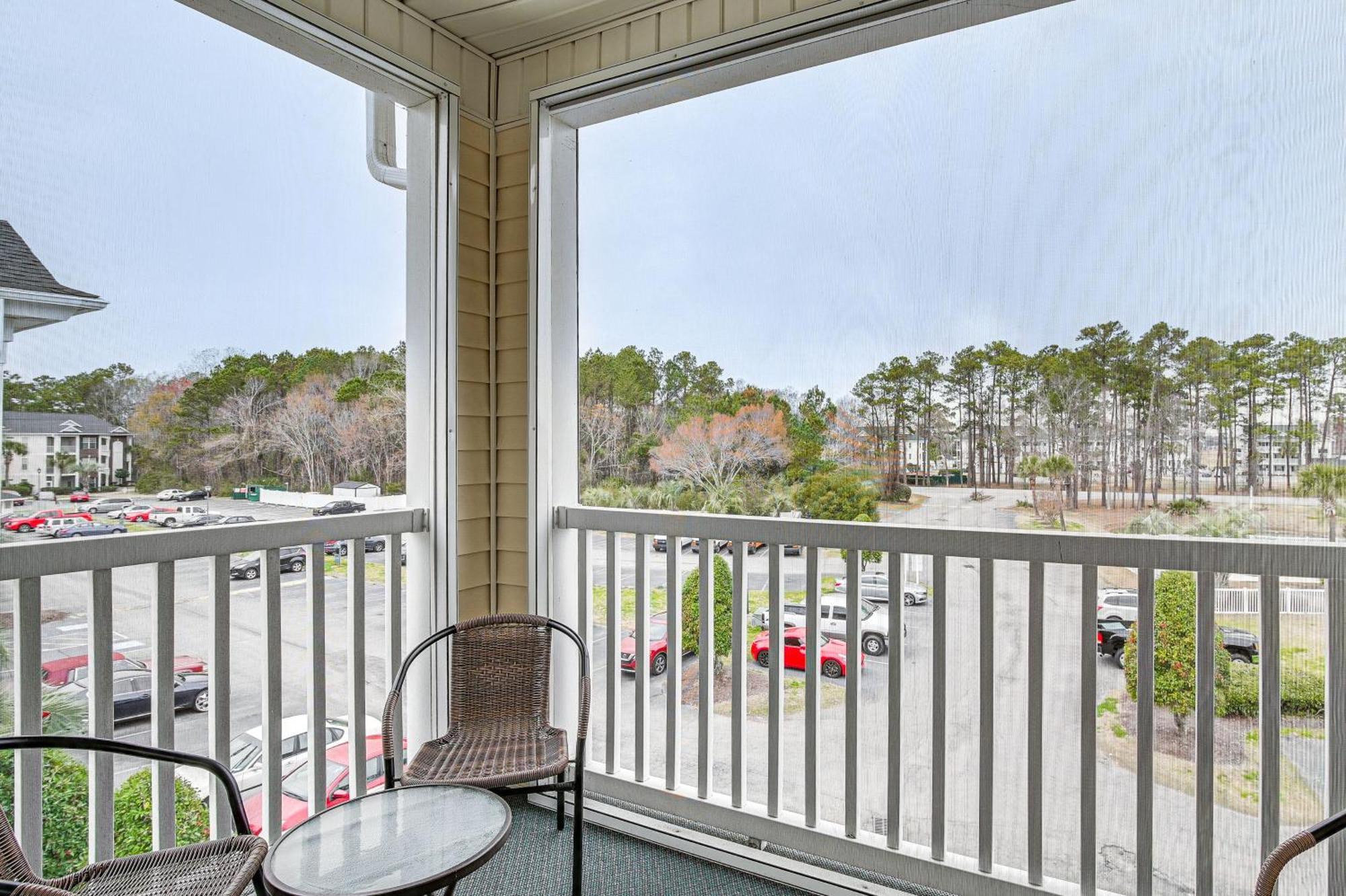 Breezy Golf Condo With Pool Access, 4 Mi To Beach Myrtle Beach Exterior foto