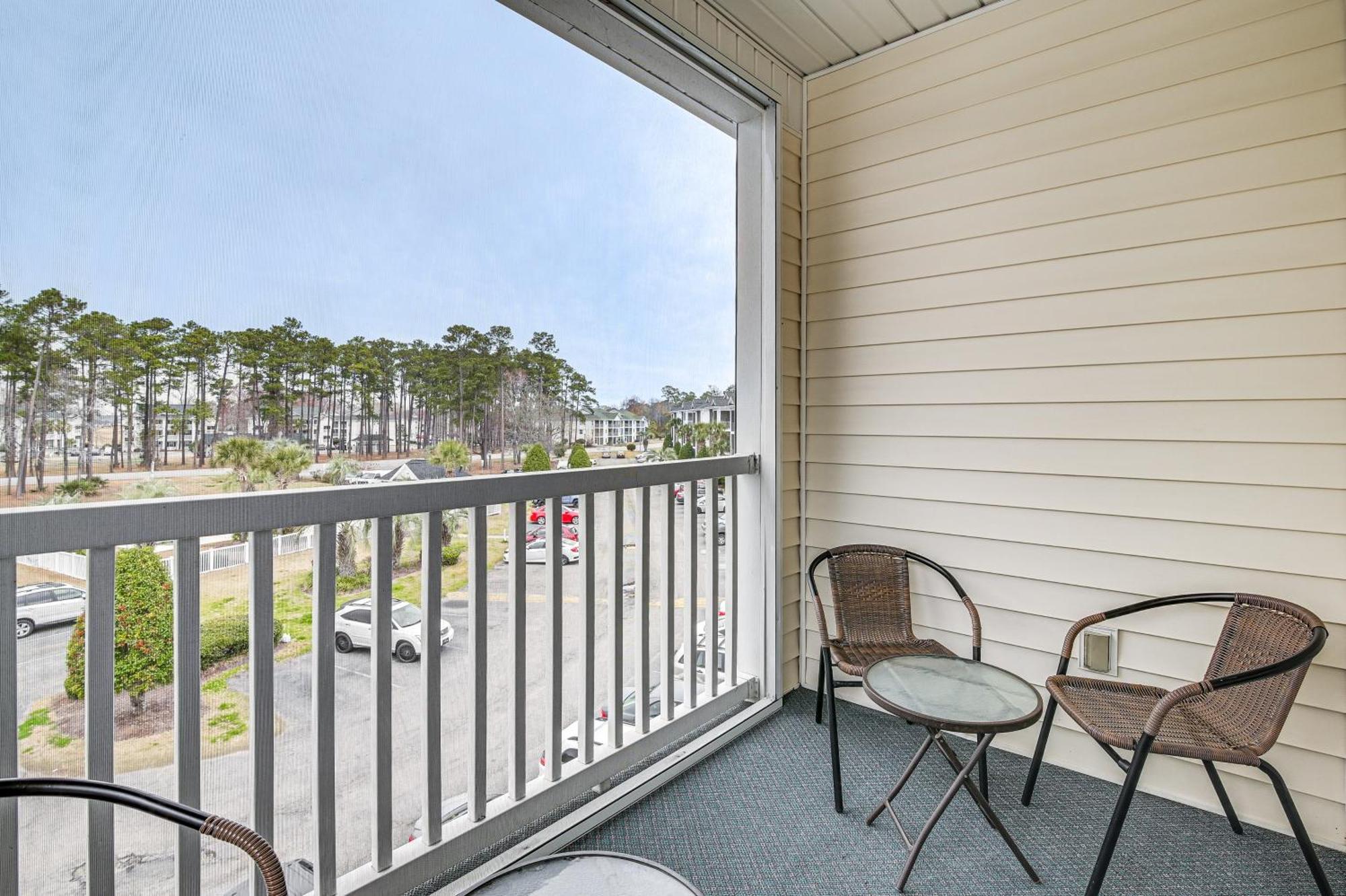 Breezy Golf Condo With Pool Access, 4 Mi To Beach Myrtle Beach Exterior foto